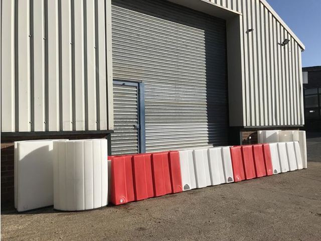 Pack Portail / Garage / Hangar /- Barrage anti inondations Fluvial Innovations