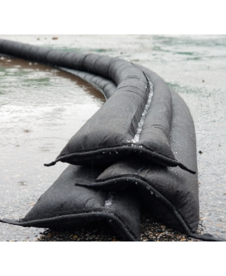 Boudin anti-inondation QuickDam : le bas de porte protégé pour 21,49 €