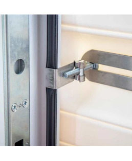 Floodshield : le batardeau de porte qui se clipse en 2 minutes, sans outil