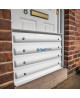 Floodshield : le batardeau de porte qui se clipse en 2 minutes, sans outil