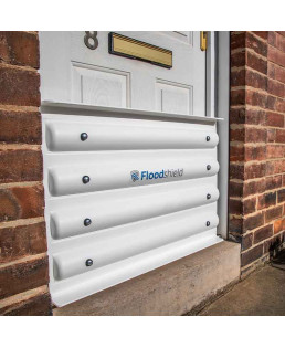Floodshield : le batardeau de porte qui se clipse en 2 minutes, sans outil